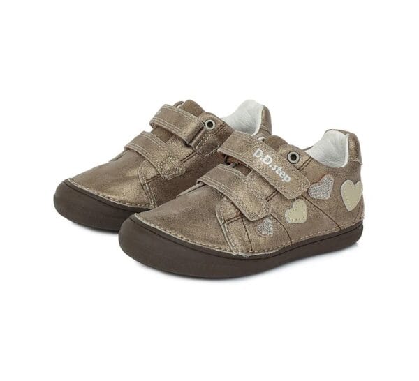 DD Step pezsgő színú lányka bőrcipő