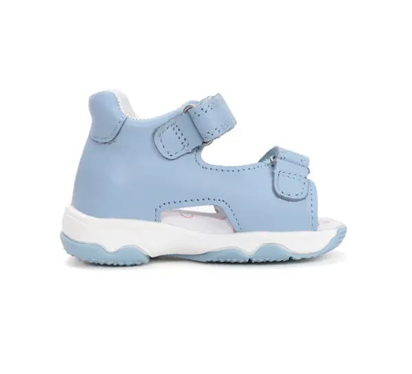 G064 61965AeroBlue03 900x