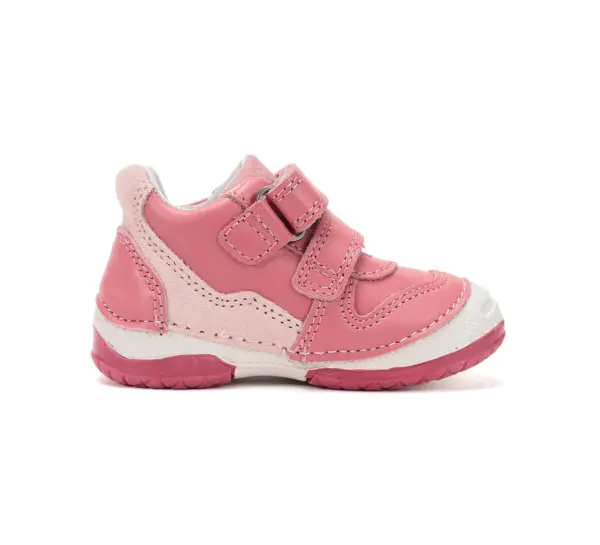 S038 61324CStrawberry03 900x.webp